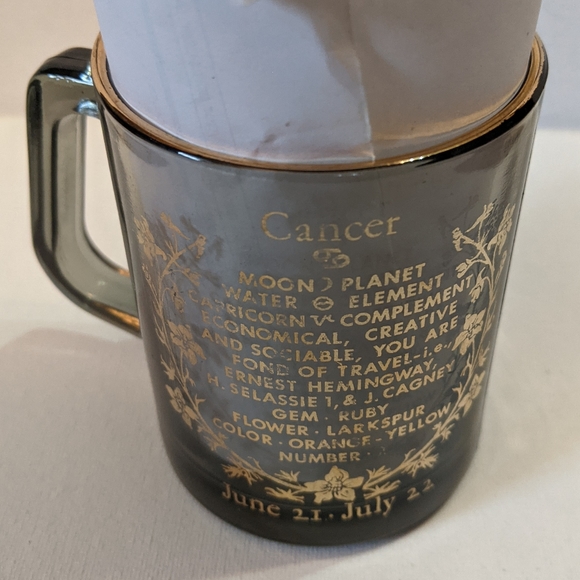 Smokey glass CANCER horoscope mug with gold accents crab and stats - Picture 4 of 9